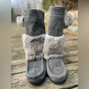 Manitoba’s Mukluks - grey - L9/M9 - almost new!